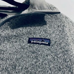 Heathered Grey Patagonia Pullover